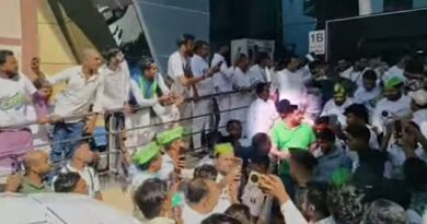 बापू ऑडिटोरियममे तेजस्वीक कार्यक्रम समाप्त होइते भीड़ बेकाबू , टूटल कांच, भाजपा बाजल ‘जंगलराज-2’